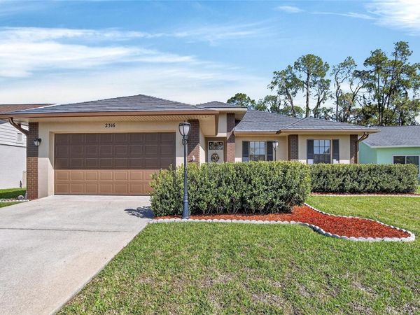 2316 WALDEN PLACE N, PLANT CITY, FL 33566