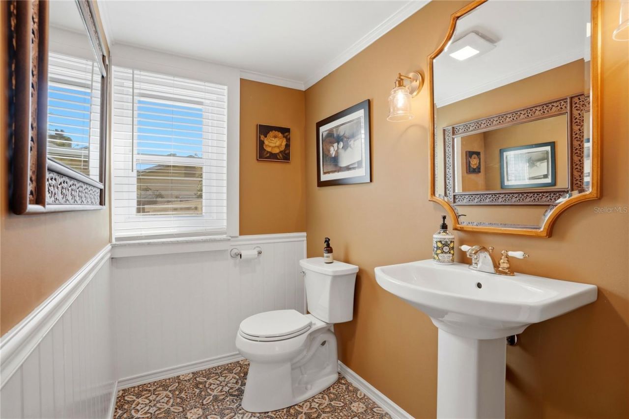 241 72nd Street N, Saint Petersburg, FL 33710 Photo