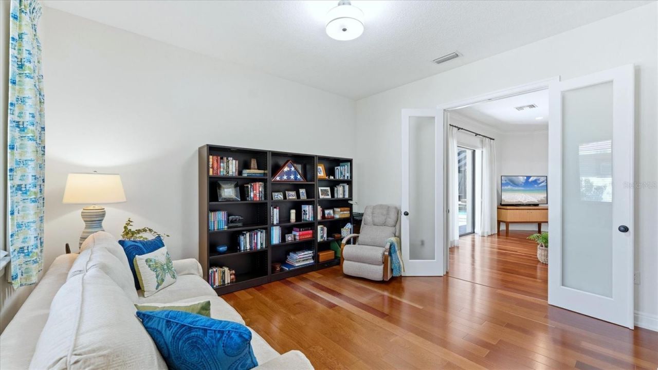 2625 Colony Terrace, Sarasota, FL 34239 Photo