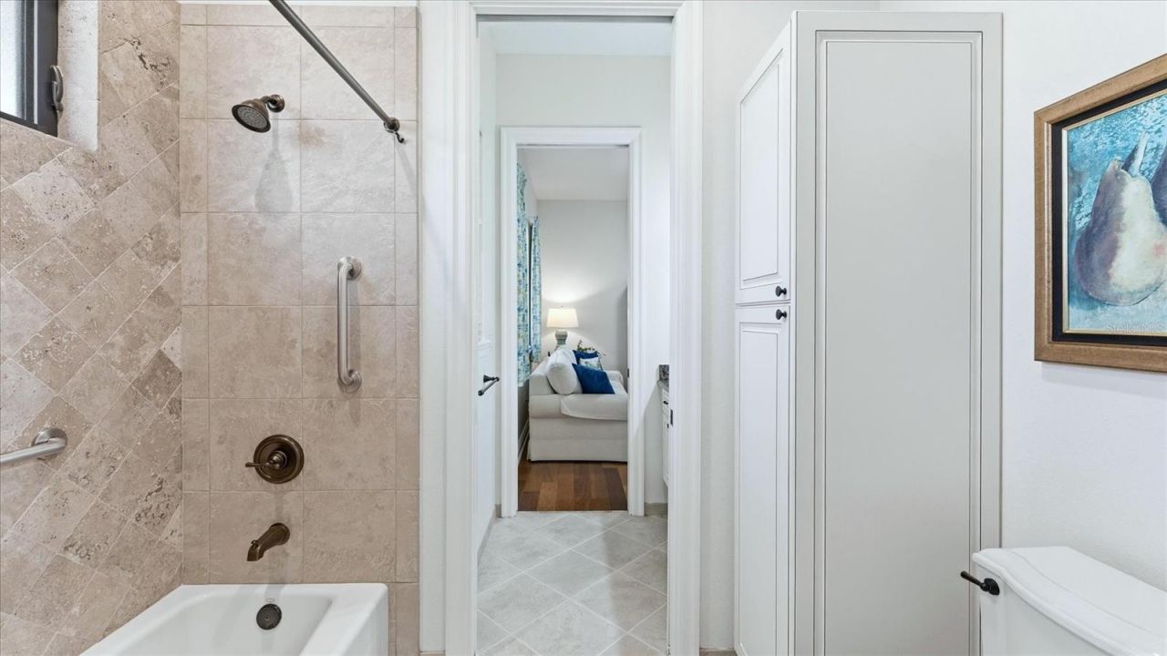 2625 Colony Terrace, Sarasota, FL 34239 Photo