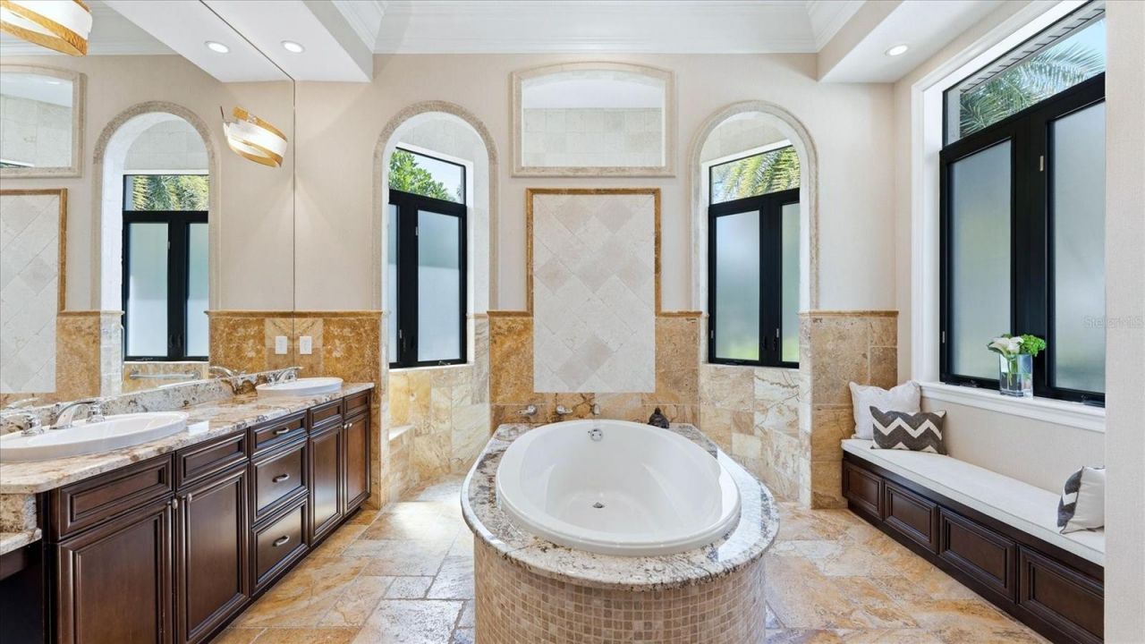 2625 Colony Terrace, Sarasota, FL 34239 Photo