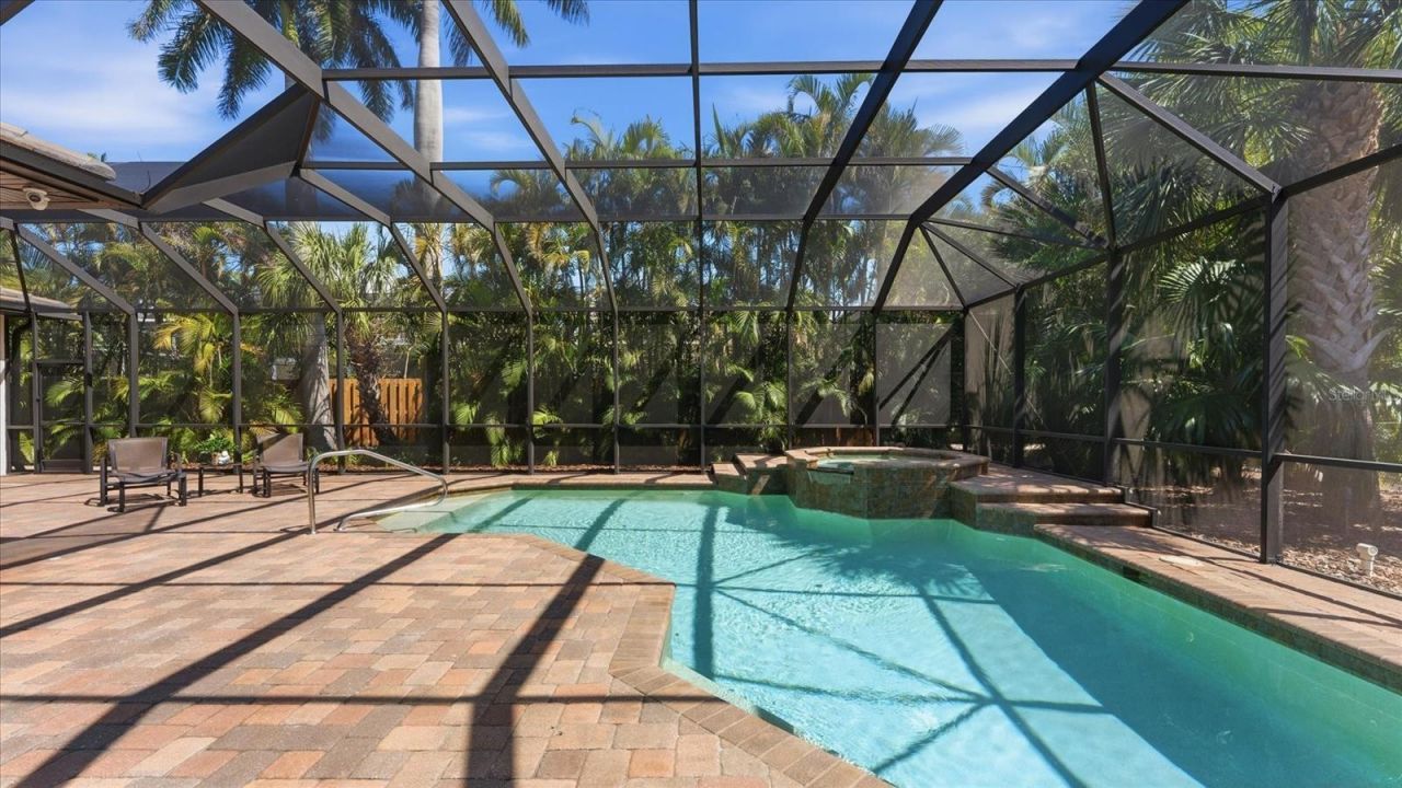 2625 Colony Terrace, Sarasota, FL 34239 Photo