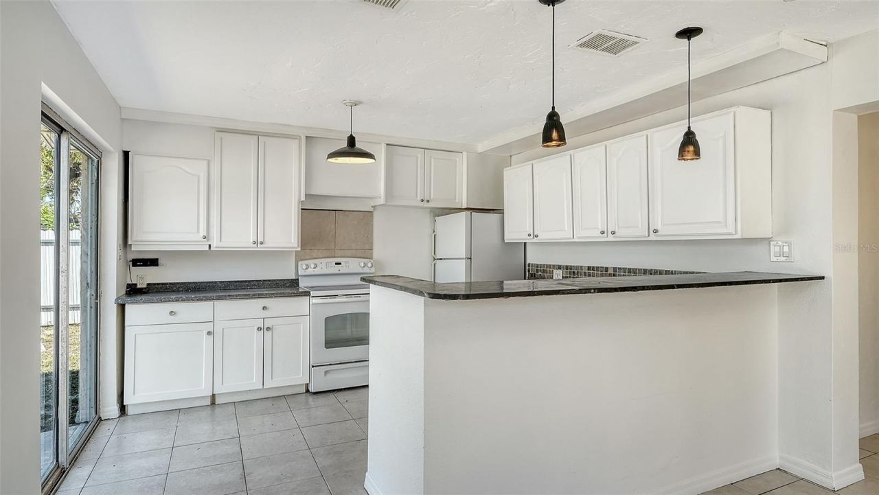 6008 9th Street E, Bradenton, FL 34203 Photo