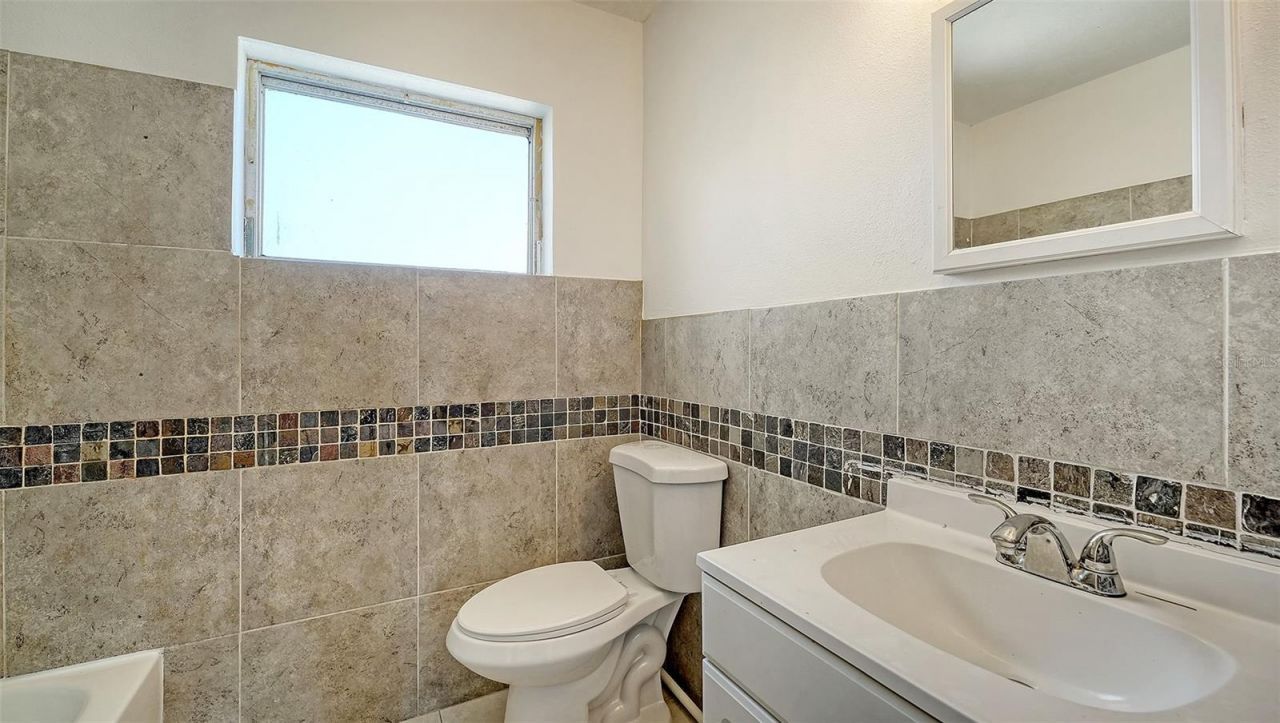 6008 9th Street E, Bradenton, FL 34203 Photo