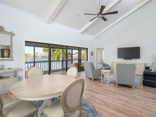 1776 Mooringline Drive, Unit 206, Vero Beach, FL 32963