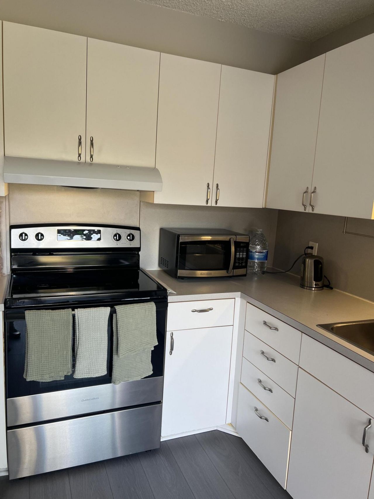 3249 Gardens East Drive E, Unit C, Palm Beach Gardens, FL 33410 Photo