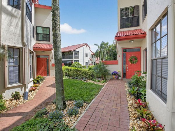 7685 Lexington Club Boulevard, Unit A, Delray Beach, FL 33446