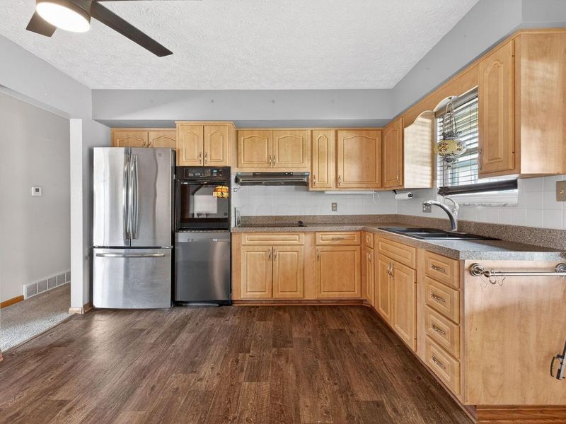 1253 Dutton Place, Columbus, OH 43227 Photo 26