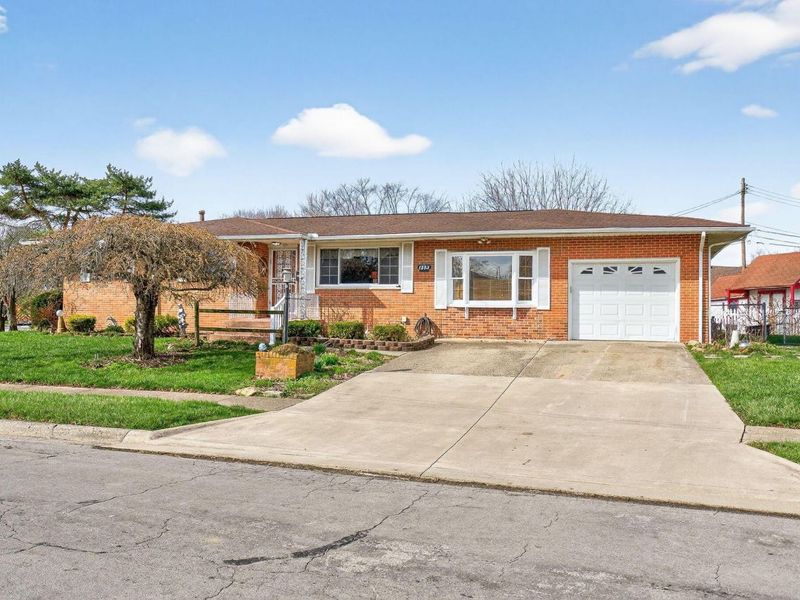 1253 Dutton Place, Columbus, OH 43227 Photo 3