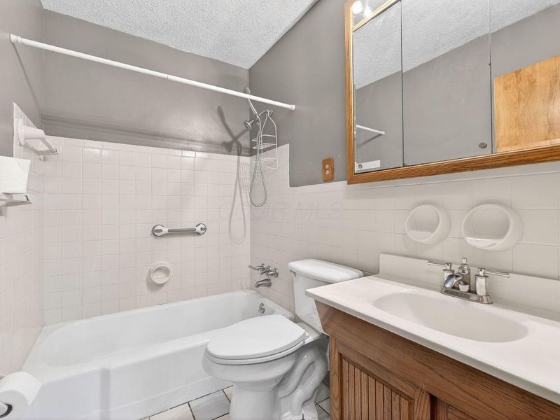 1253 Dutton Place, Columbus, OH 43227 Photo 43