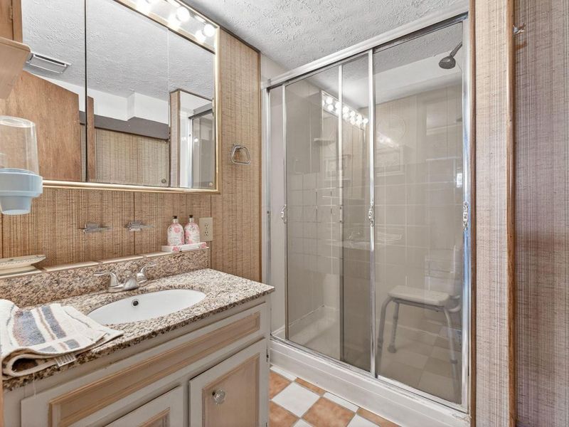 1253 Dutton Place, Columbus, OH 43227 Photo 65