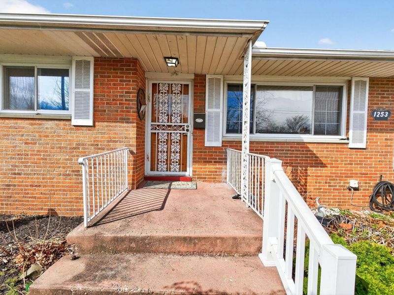 1253 Dutton Place, Columbus, OH 43227 Photo 9