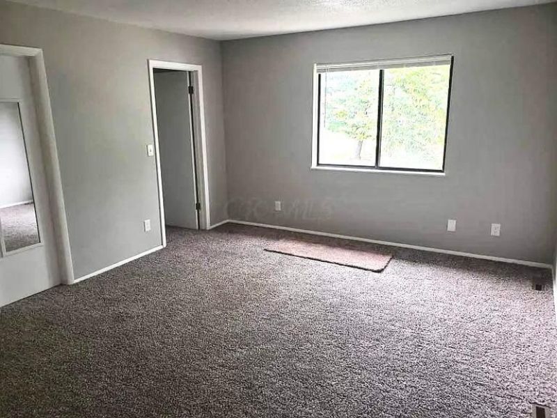 86 Stornoway Drive W, Columbus, OH 43213 Photo 7