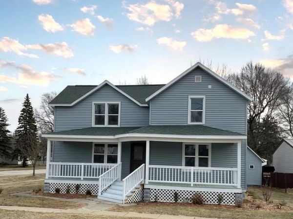 210 N Farmer Street, Princeton, WI 54968