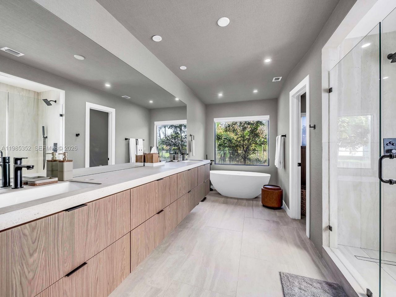 7945 SW 141st Ter, Palmetto Bay, FL 33158 Photo