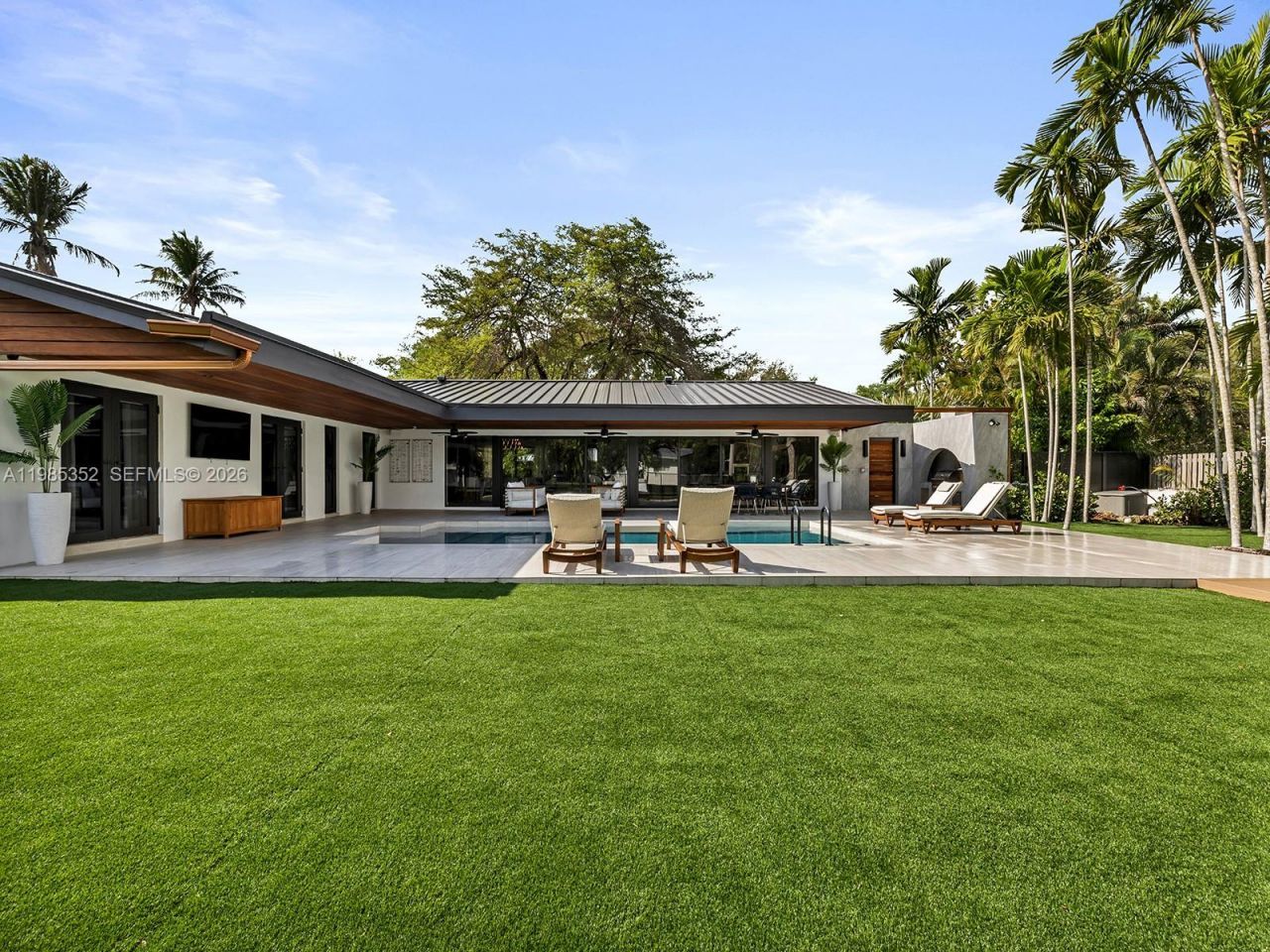 7945 SW 141st Ter , Palmetto Bay, FL 33158 Photo