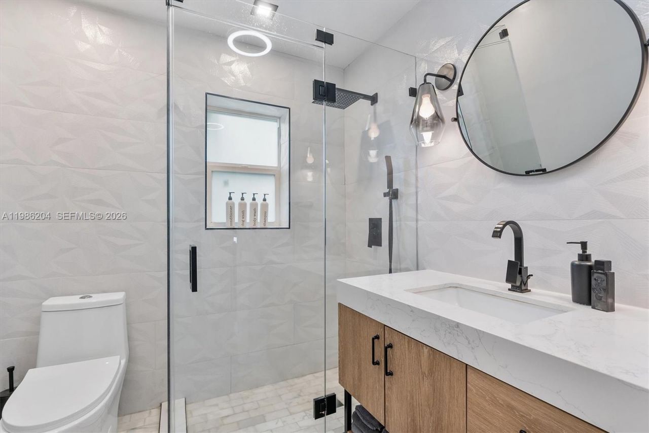 74 NW 117th St , Miami, FL 33168 Photo