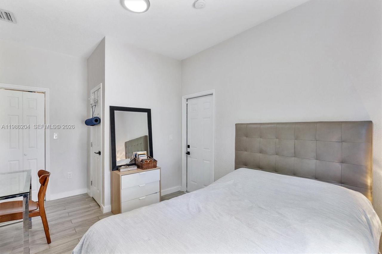 74 NW 117th St , Miami, FL 33168 Photo