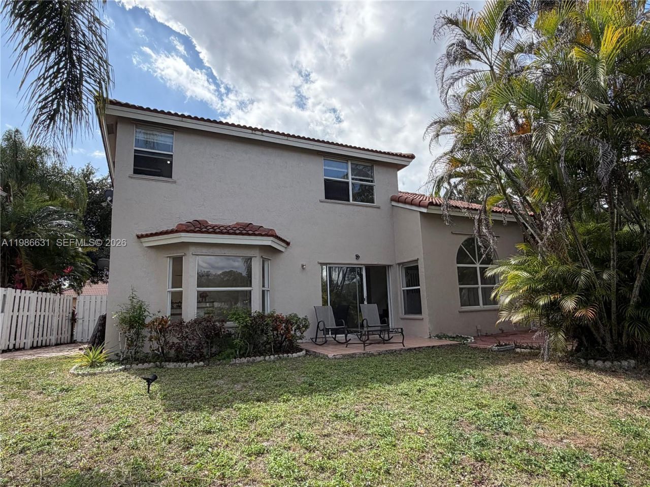 12619 NW 11th Pl, Sunrise, FL 33323 Photo