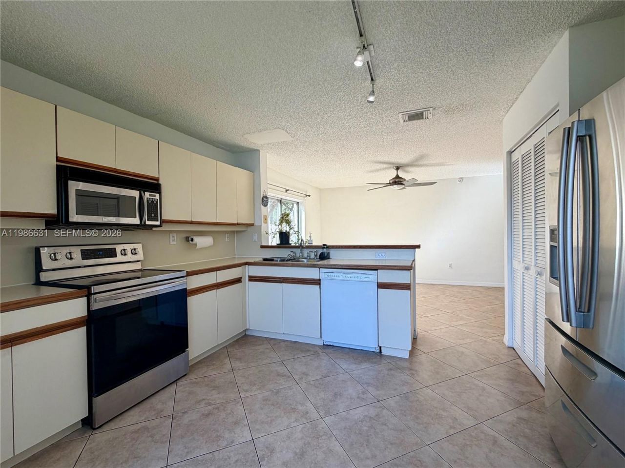 12619 NW 11th Pl, Sunrise, FL 33323 Photo