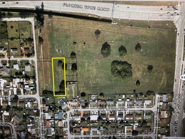 2861 NW 213th St , Miami Gardens, FL 33056