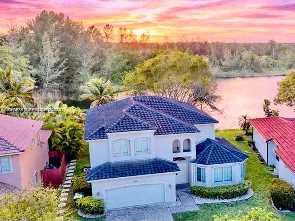 1403 SE 22nd Ln, Homestead, FL 33035