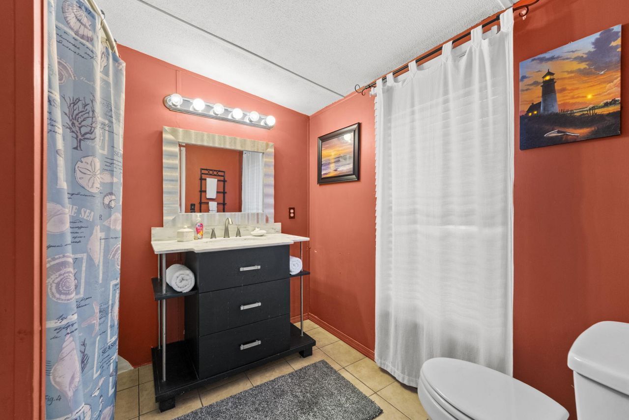 1626 Wigeon Lane Photo 12