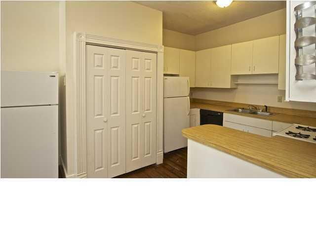 156 Coming Street Photo 9