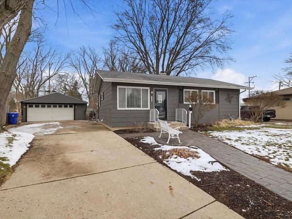 1902 84th STREET, Kenosha, WI 53143