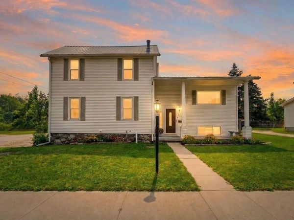 260 Duncan Avenue, Cheboygan, MI 49721