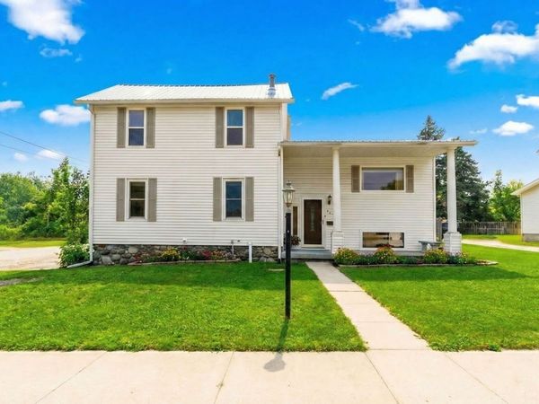 260 Duncan Avenue, Cheboygan, MI 49721
