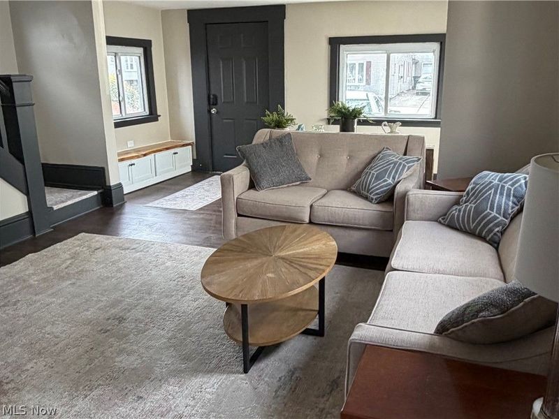 2735 3rd Street, Cuyahoga Falls, OH 44221 Photo 2