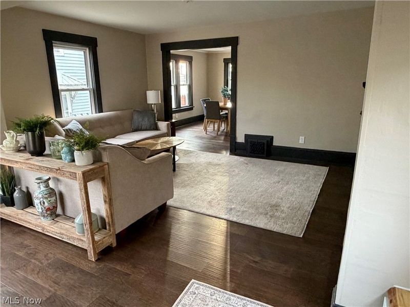 2735 3rd Street , Cuyahoga Falls, OH 44221 Photo 3