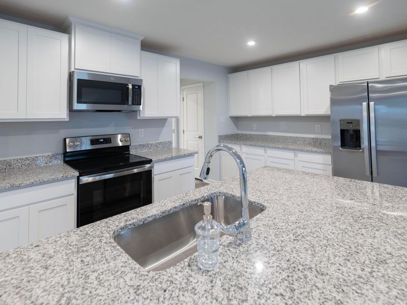 8700 Greengate Boulevard, Canal Winchester, OH 43110 Photo 7