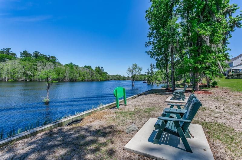 401 Rustic Ct. Photo 35