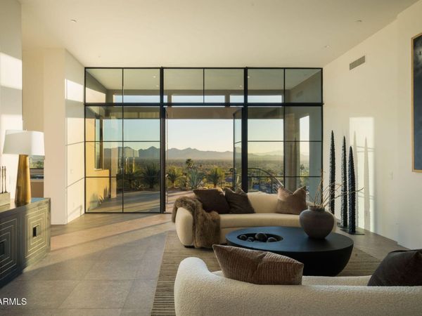 5939 E QUARTZ MOUNTAIN Road, Paradise Valley, AZ 85253