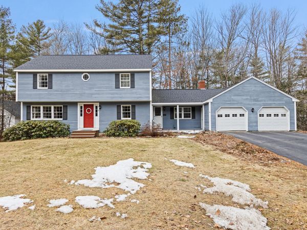 46 Rainbow Farm Road, Yarmouth, ME 04096