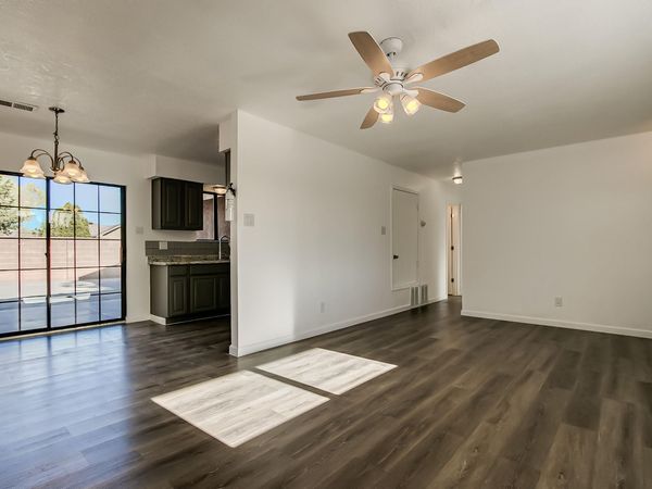 3919 San Isidro Street NW, Albuquerque, NM 87107