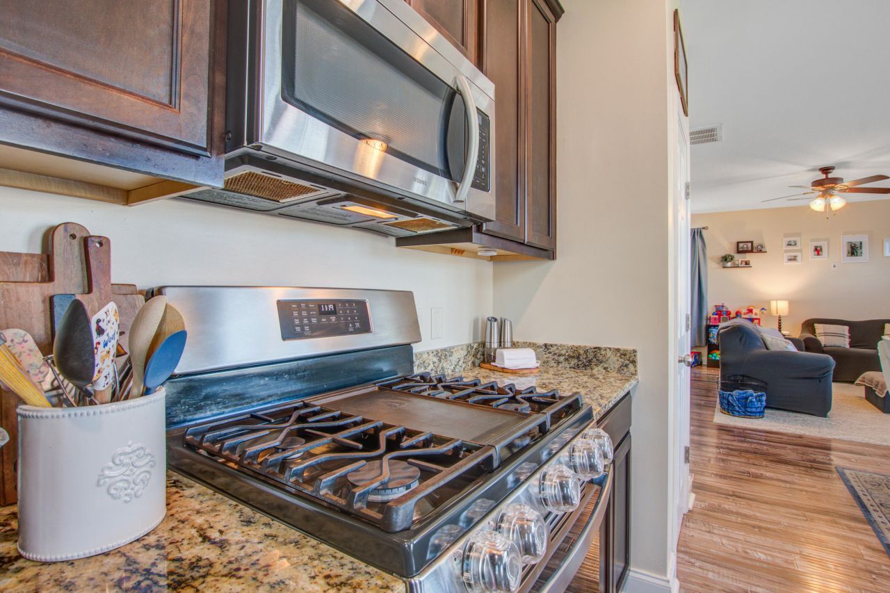308 Sanctuary Park Drive Photo 16