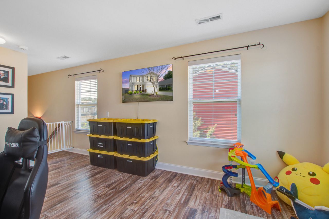 308 Sanctuary Park Drive Photo 22