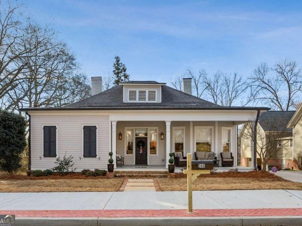 366 East Dixie Avenue SE, Marietta, GA 30060