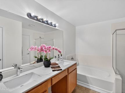 17000 Wedge Parkway, Unit 425, Reno, NV 89511 Photo