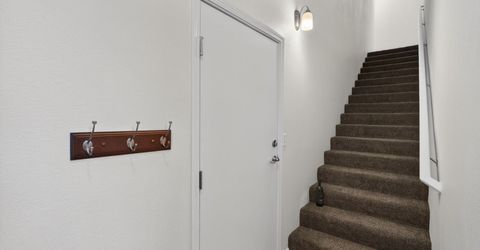 17000 Wedge Parkway, Unit 425, Reno, NV 89511 Photo