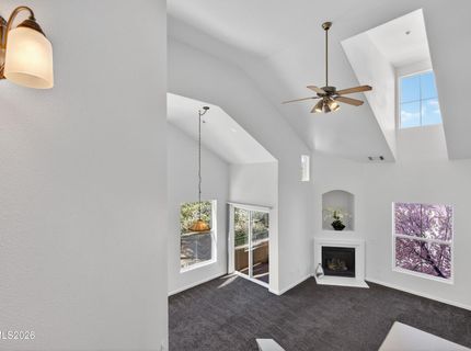 17000 Wedge Parkway, Unit 425, Reno, NV 89511 Photo