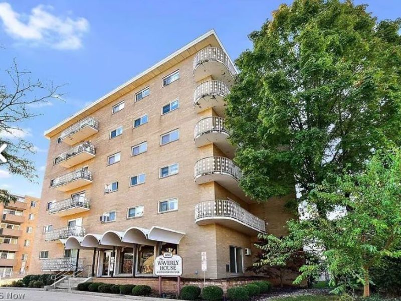 14567 Madison Avenue , Unit 505, Lakewood, OH 44107 Photo 1