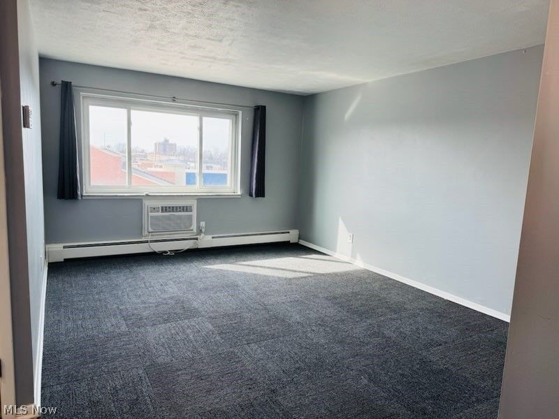 14567 Madison Avenue , Unit 505, Lakewood, OH 44107 Photo 2