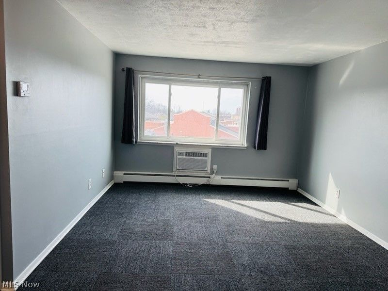 14567 Madison Avenue , Unit 505, Lakewood, OH 44107 Photo 3