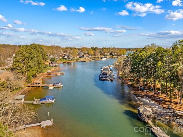 19843 Henderson Road , Unit L, Cornelius, NC 28031