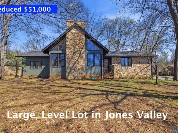 7705 Foxfire Drive SE, Huntsville, AL 35802