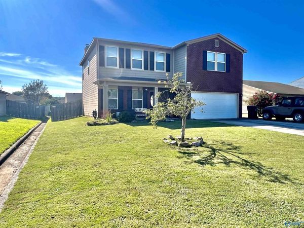 108 Fire Fly Lane, Owens Cross Roads, AL 35763